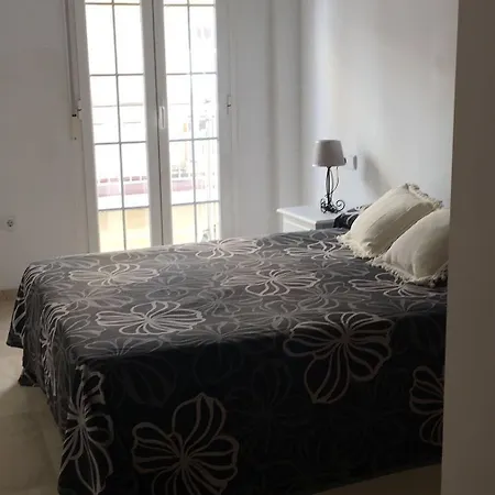 With 2 Bedrooms In Fuengirola, With Wonderful View And *