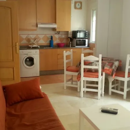 With 2 Bedrooms In Fuengirola, With Wonderful View And *